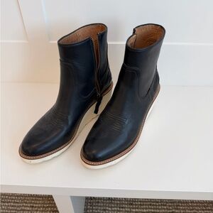 Lucchese Black Leather Boots with White Sole